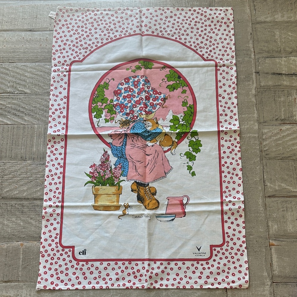 Vintage Sarah Kay Valentine Australia tea Towel